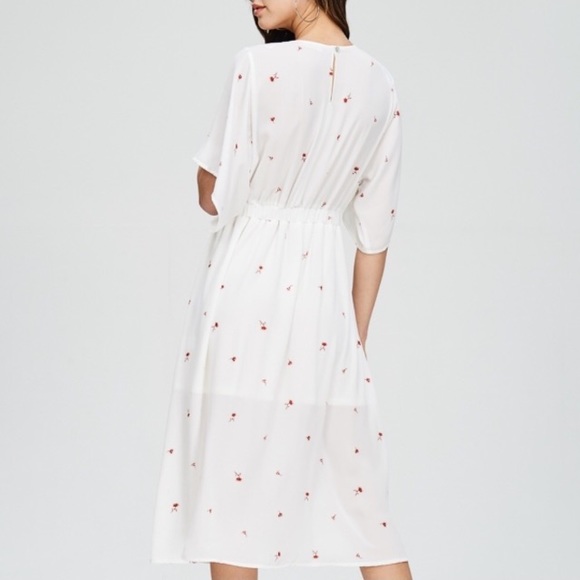 Floral Tie Front Dress - Picture 4 of 7